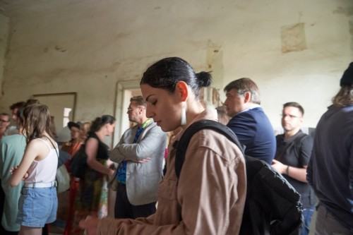 NIE/OBECNOŚĆ czyli o desublimacji sztuki NIE/OBECNOŚĆ czyli o desublimacji sztuki