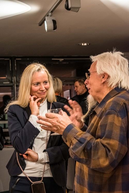 Izabela Kowalczyk, Passages