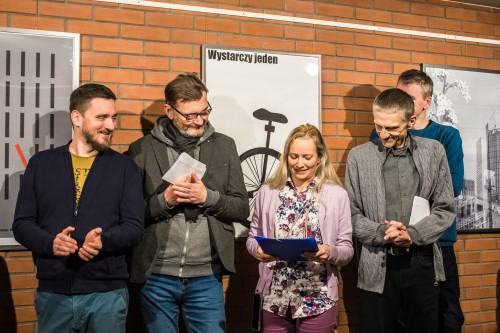 Wernisaż wystawy pt. "Wystarczy jeden" Wernisaż wystawy pt. "Wystarczy jeden"