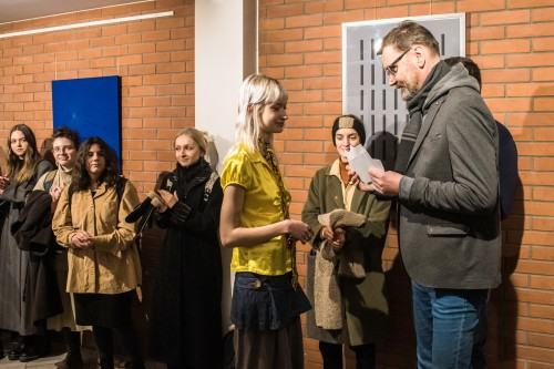 Wernisaż wystawy pt. "Wystarczy jeden" Wernisaż wystawy pt. "Wystarczy jeden"