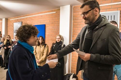 Wernisaż wystawy pt. "Wystarczy jeden" Wernisaż wystawy pt. "Wystarczy jeden"