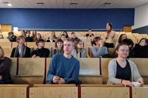 Wernisaż wystawy pt. "Wystarczy jeden" Wernisaż wystawy pt. "Wystarczy jeden"