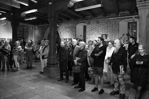 Wobec miejsca i czasu VII. Wewnętrzno-zewnętrzne metakorelacje