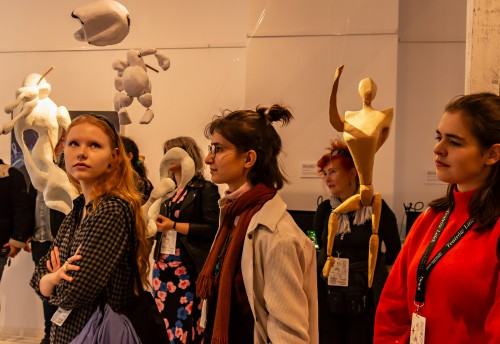 Wernisaż wystawy zbiorowej studentów, absolwentów i pedagogów Katedry Scenografii