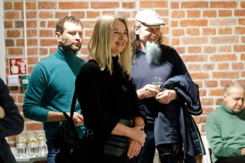 U zbiegu dróg_wernisaż