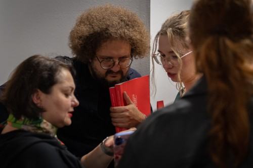 Horyzont zdarzeń Horyzont zdarzeń