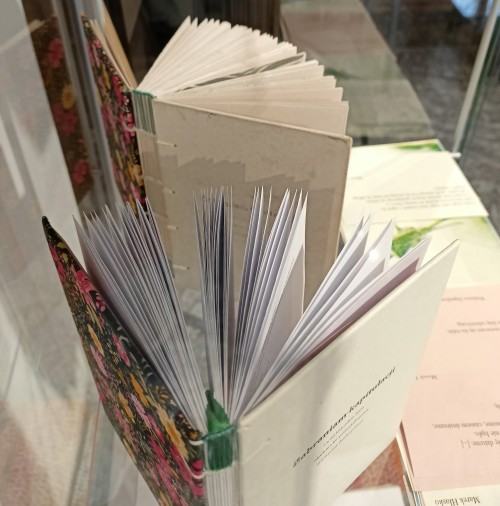 Obecnośc i nieobecność, A. Juchnowicz