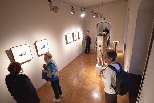 Wobec Piękna na zamku w Sosnowcu