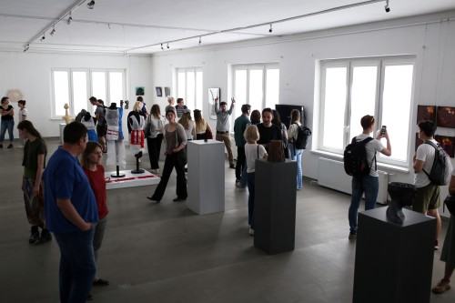 Wernisaż wystawy Erasmus+ 2022, zdj. Justyna Żak Wernisaż wystawy Erasmus+ 2022, zdj. Justyna Żak