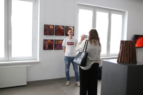 Wernisaż wystawy Erasmus+ 2022, zdj. Justyna Żak Wernisaż wystawy Erasmus+ 2022, zdj. Justyna Żak