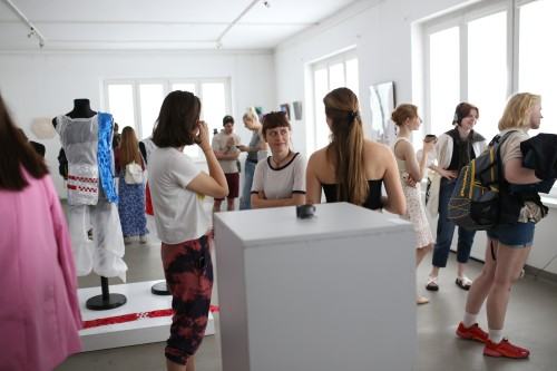 Wernisaż wystawy Erasmus+ 2022, zdj. Justyna Żak Wernisaż wystawy Erasmus+ 2022, zdj. Justyna Żak