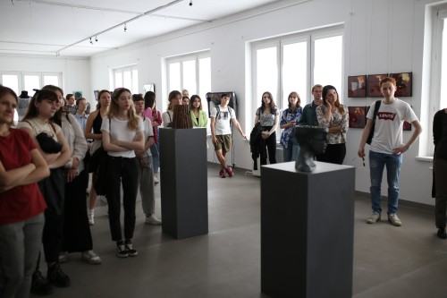 Wernisaż wystawy Erasmus+ 2022, zdj. Justyna Żak Wernisaż wystawy Erasmus+ 2022, zdj. Justyna Żak