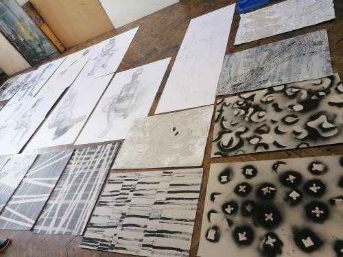 Przegląd z rysunku w pracowni 212