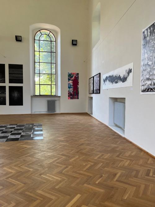 fotorelacja wystawy Wrocławskiej Szkoły Grafiki - Impresoria. Obraz uwielbiony, Evangelik, Ziębice