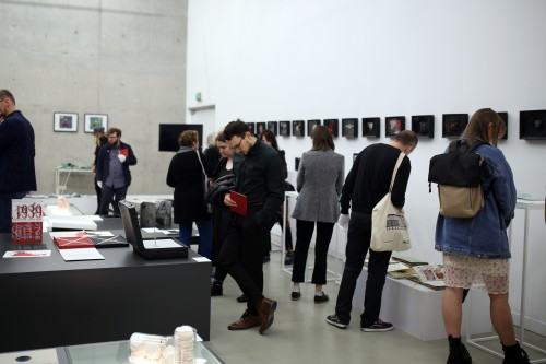 Wernisaż wystawy OPSK w galerii Neon Wernisaż wystawy OPSK w galerii Neon