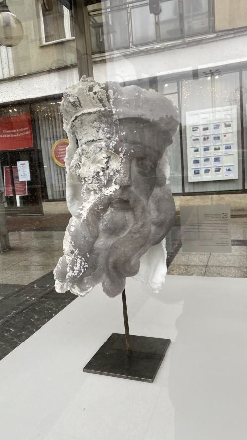 img_7397_0.jpg Glass_on Gabloty