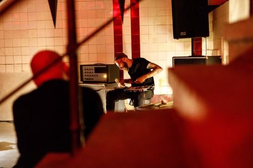 Koncert Frise Lumière i wystawa † A  M  B  I  E  N  T † Łukasz Paluch