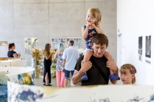 Otwarcie wystawy Świat bez nas w galerii Neon ASP Wrocław