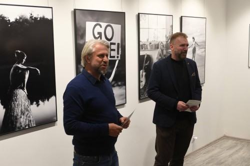 Roland Okon, Vegetarian Calendar