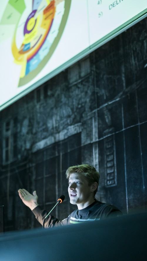 warsztaty z Peterem Burem