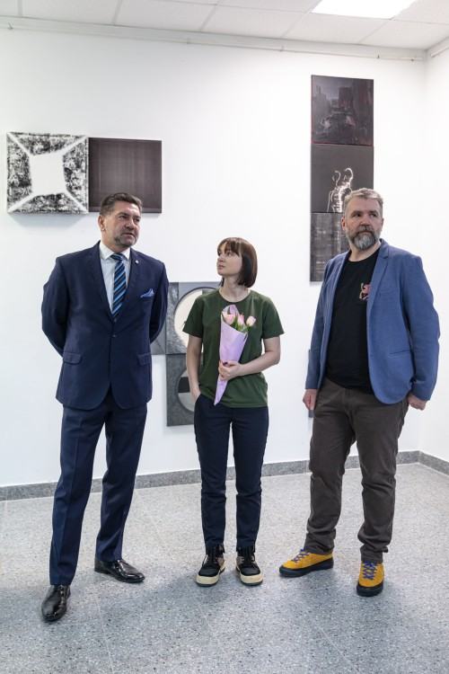 Blackout UA Blackout UA