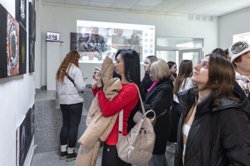 Blackout UA Blackout UA