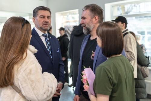 Blackout UA Blackout UA