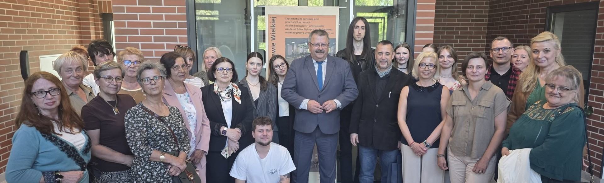 Otwarcie wystawy w Urzędzie Gminy Czernica