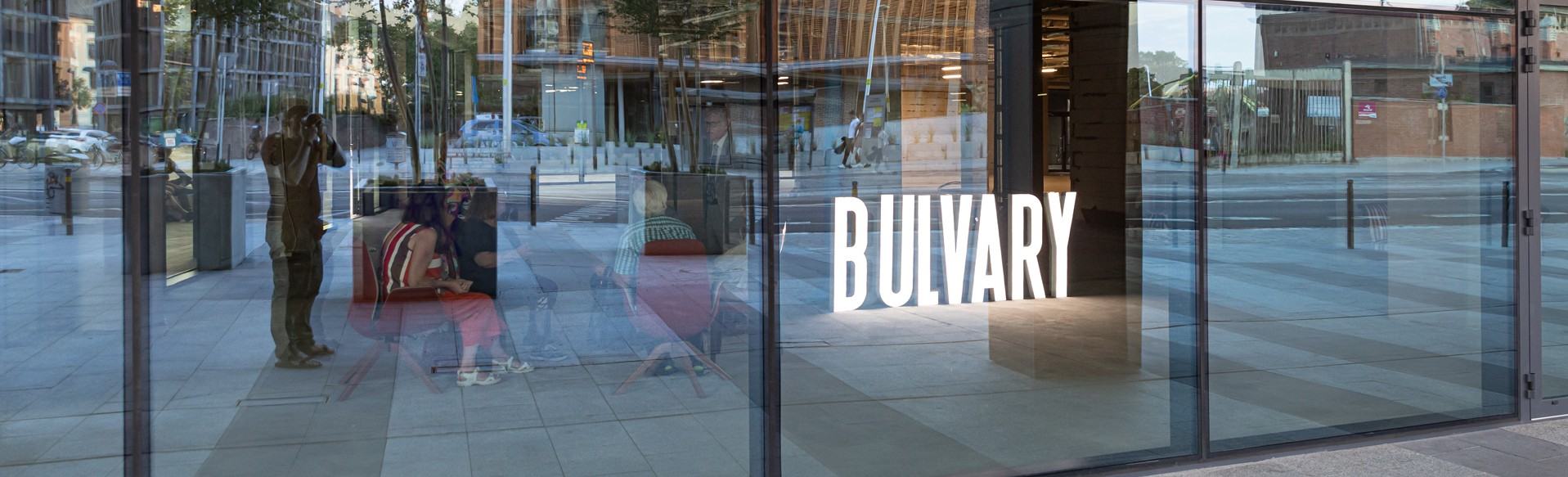 Otwarcie Bulvarów - nowej przestrzeni dla inicjatyw artystycznych i kulturalnych oraz dla biznesu Otwarcie Bulvarów - nowej przestrzeni dla inicjatyw artystycznych i kulturalnych oraz dla biznesu