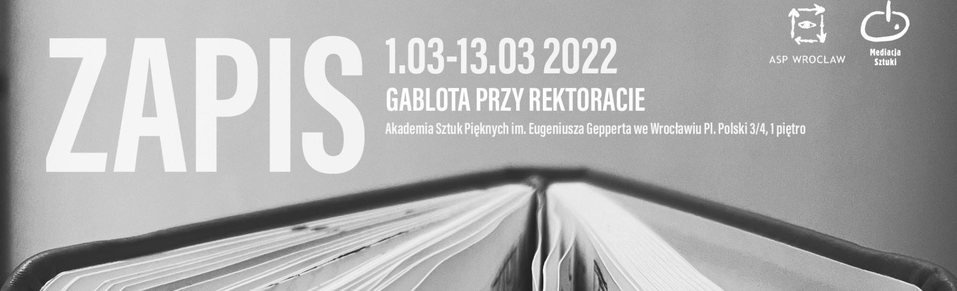 Banner gablota przy rektoracie-wystawa Zapis