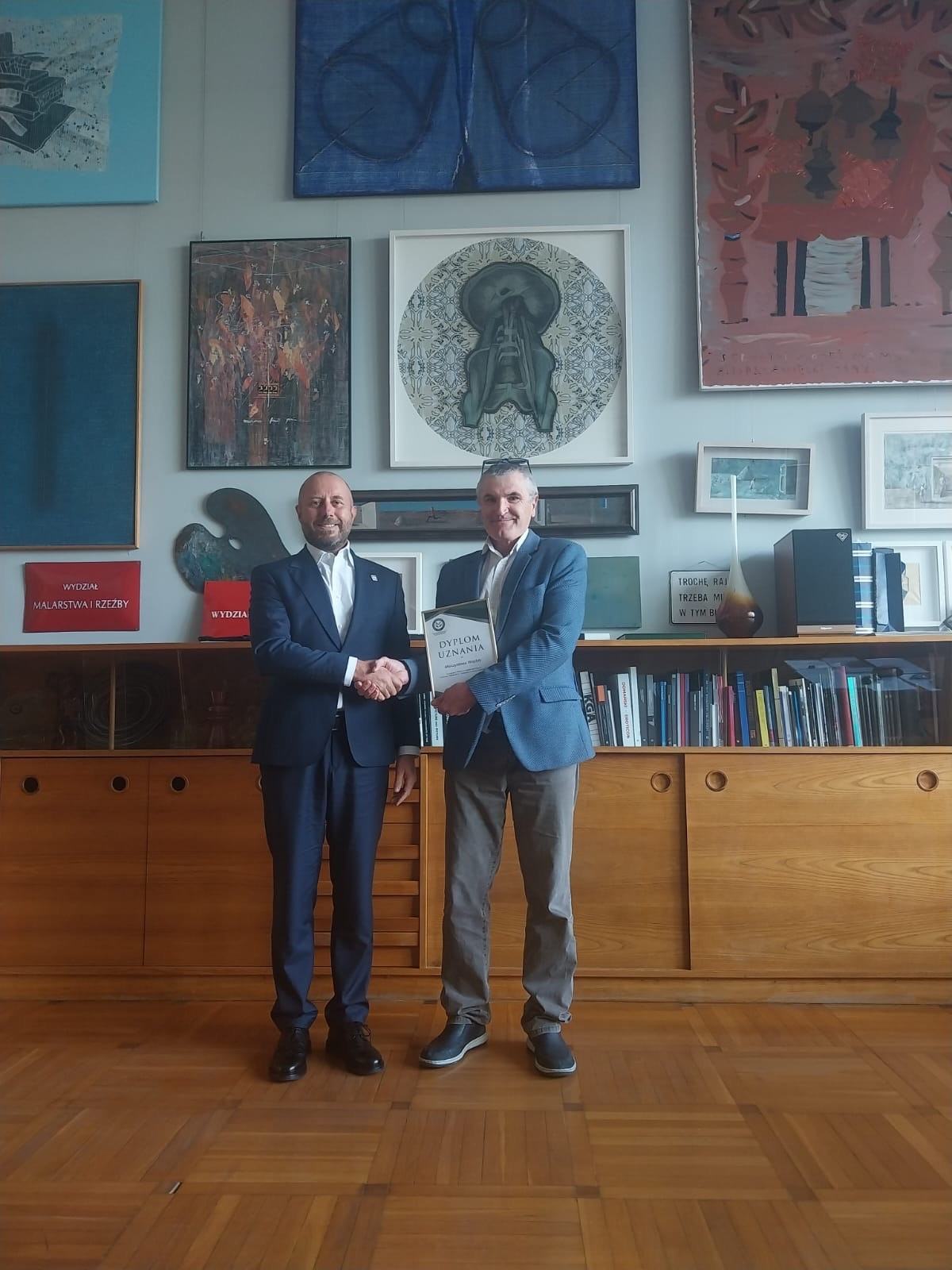 Pracownik służby BHP – najlepszym doradcą pracodawcy